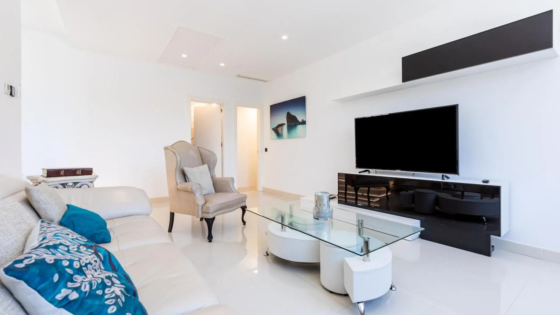 Ohana 2 Luxury Villa Malaga 0*,